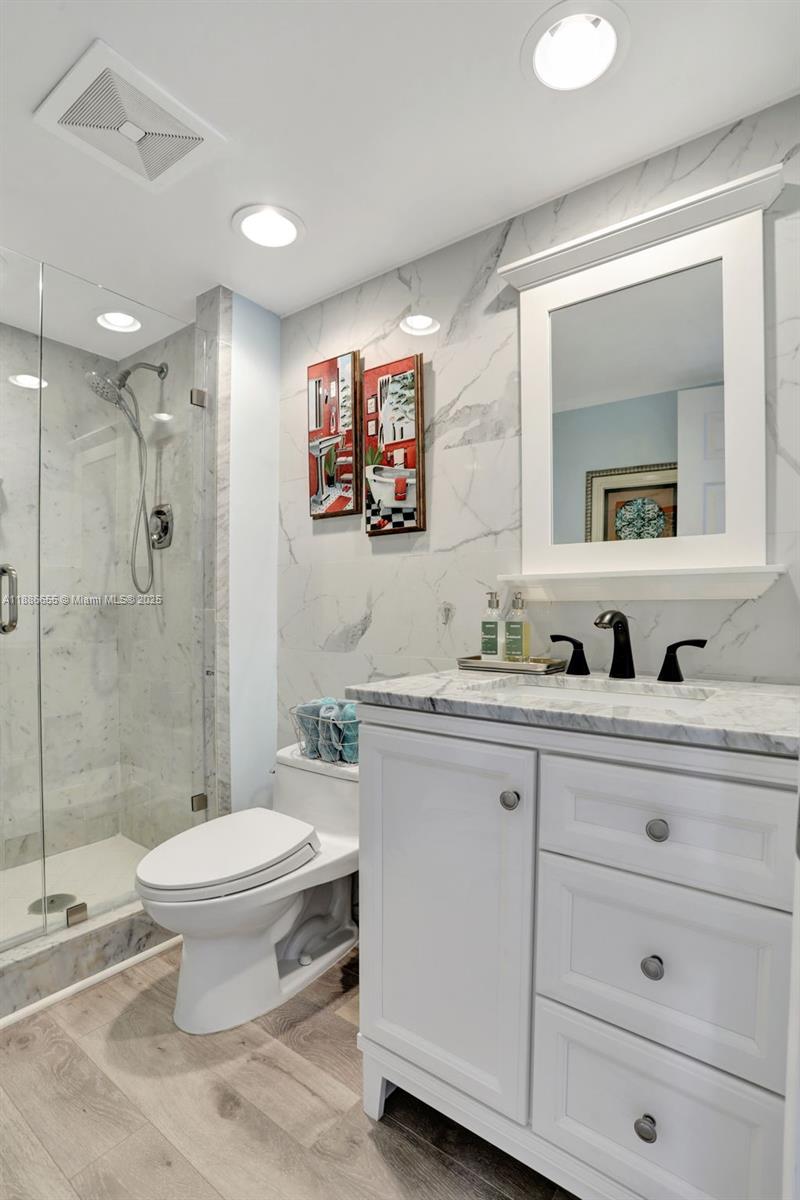 WATERBURY CONDO - Residential
