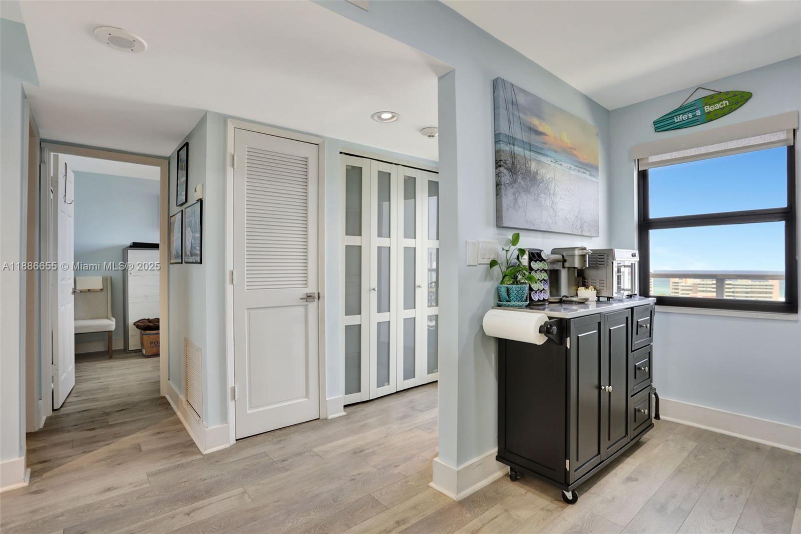 WATERBURY CONDO - Residential