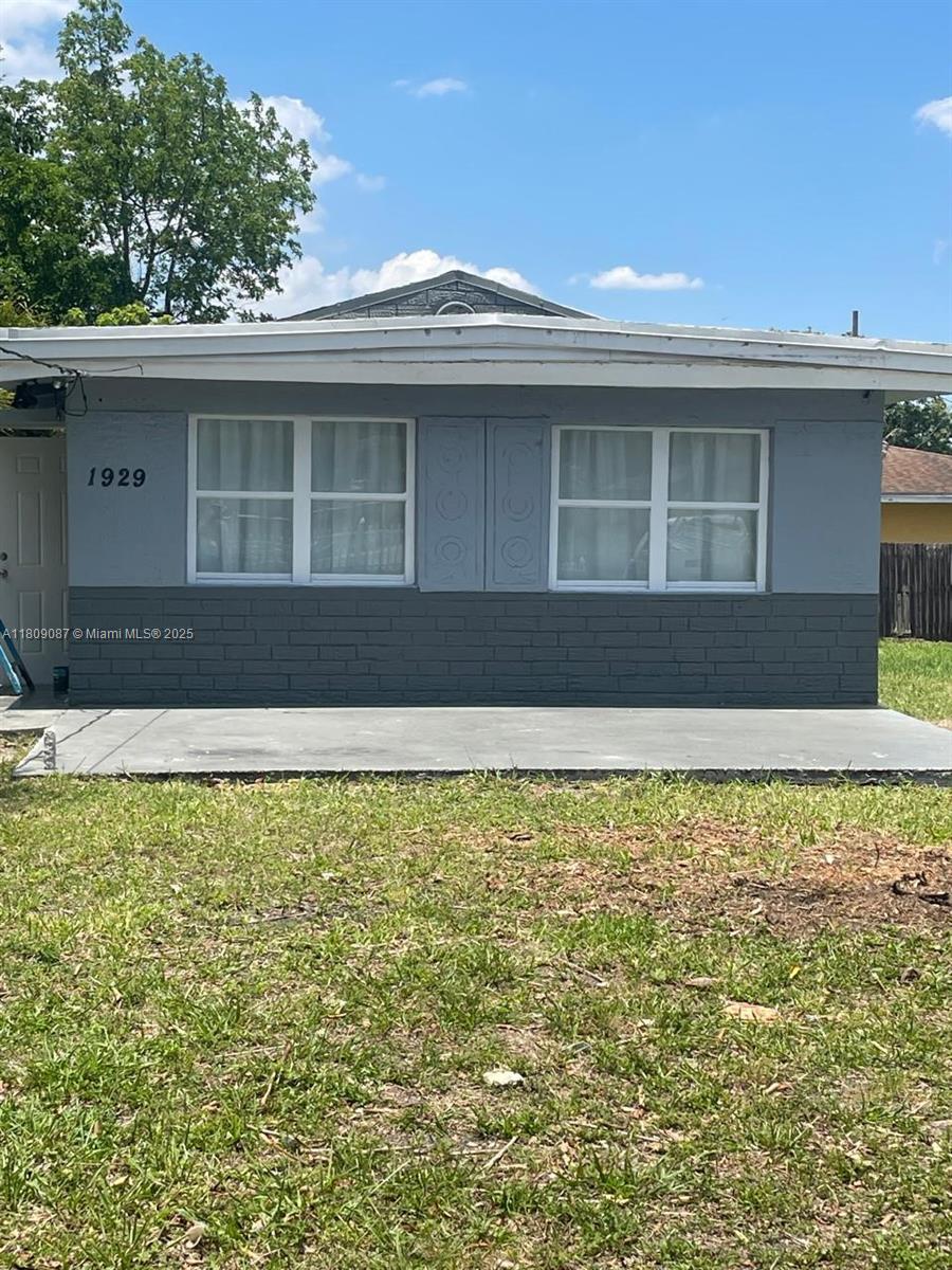 1929 Nw 71st St, Miami, Broward County, Florida - 3 Bedrooms  
1 Bathrooms - 