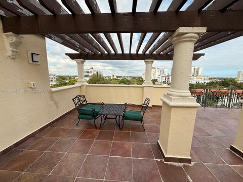 Tiny photo for 101 Sidonia Ave #301, Coral Gables, FL 33134 (MLS # A12006442)