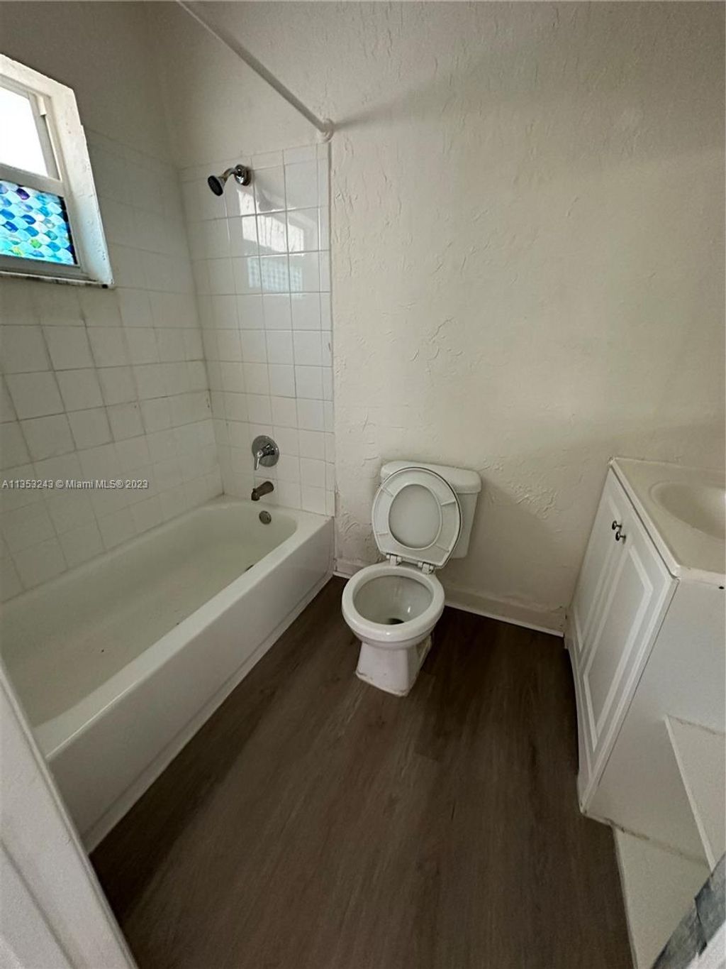 Photo of 262 SW 23rd St #4, Fort Lauderdale, FL 33315 (MLS # A11353243)