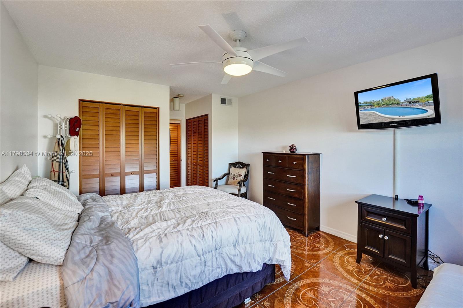 FAIRWAYS RIVIERA CONDO - Residential