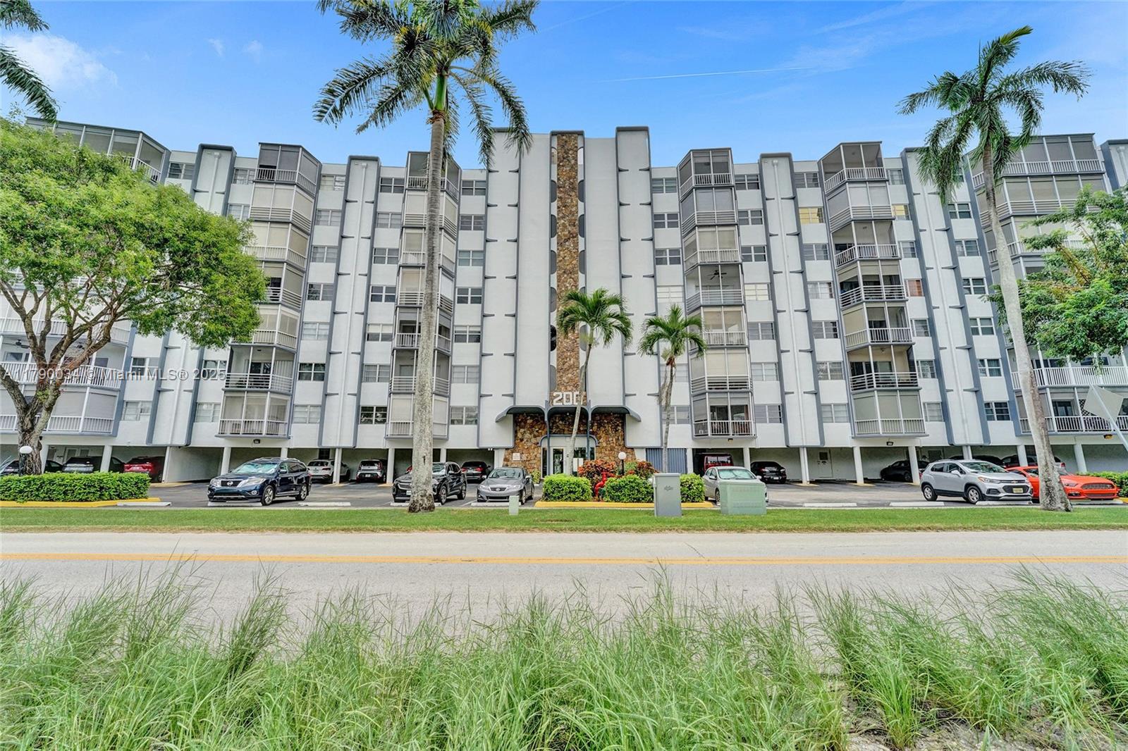 FAIRWAYS RIVIERA CONDO - Residential