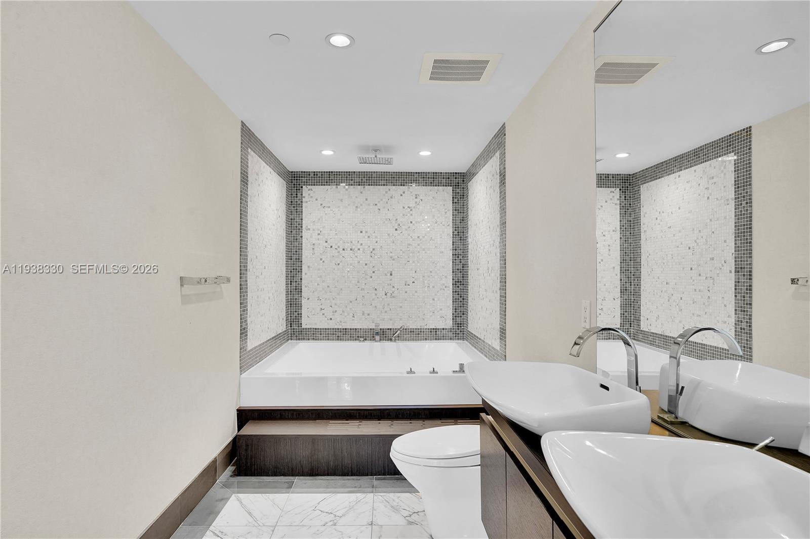 EPIC WEST CONDO - Residential