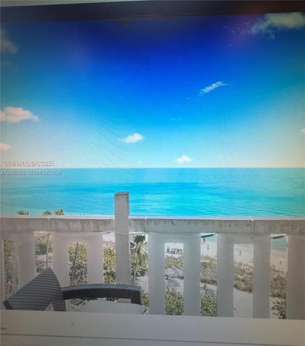 TOWERS OF KEY BISCAYNE CO - Residential