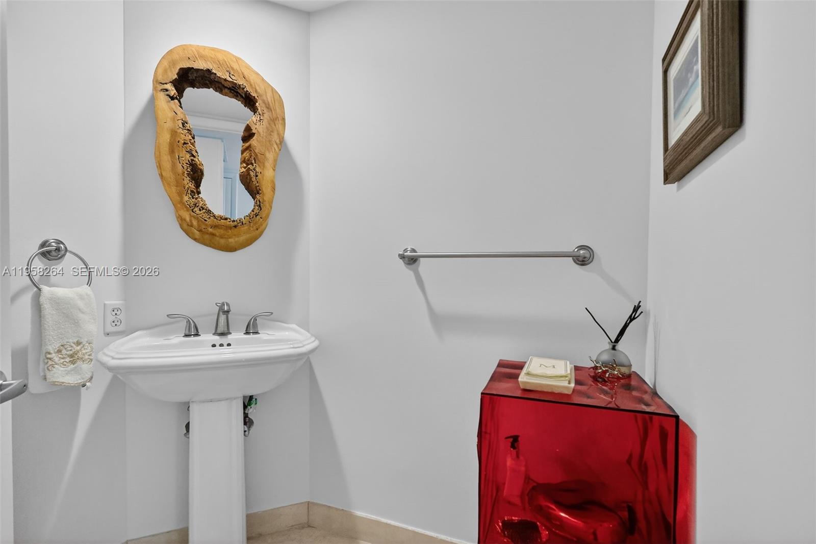 OCEAN ONE CONDO - Residential