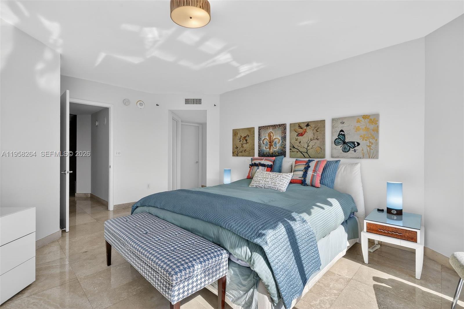 OCEAN ONE CONDO - Residential