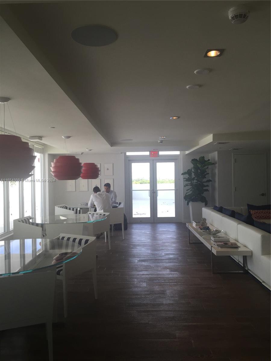4250 BISCAYNE BOULEVARD C - Residential