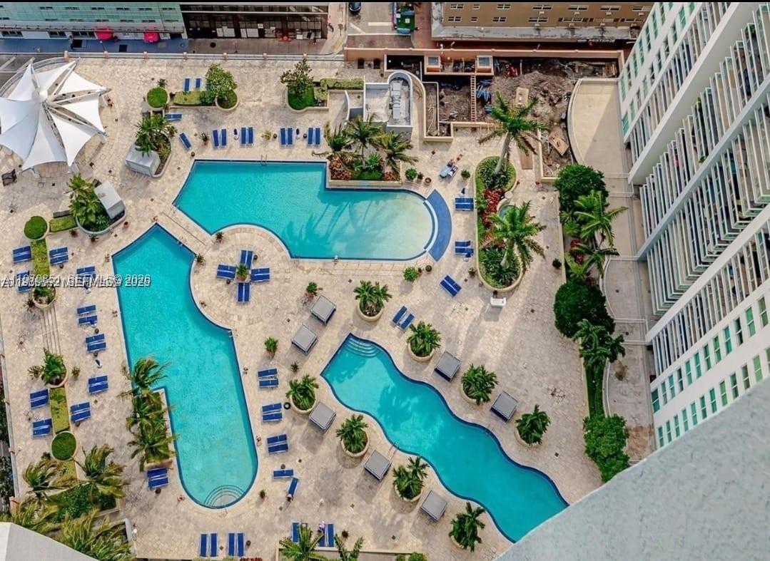 244 NE Biscayne Blvd 440