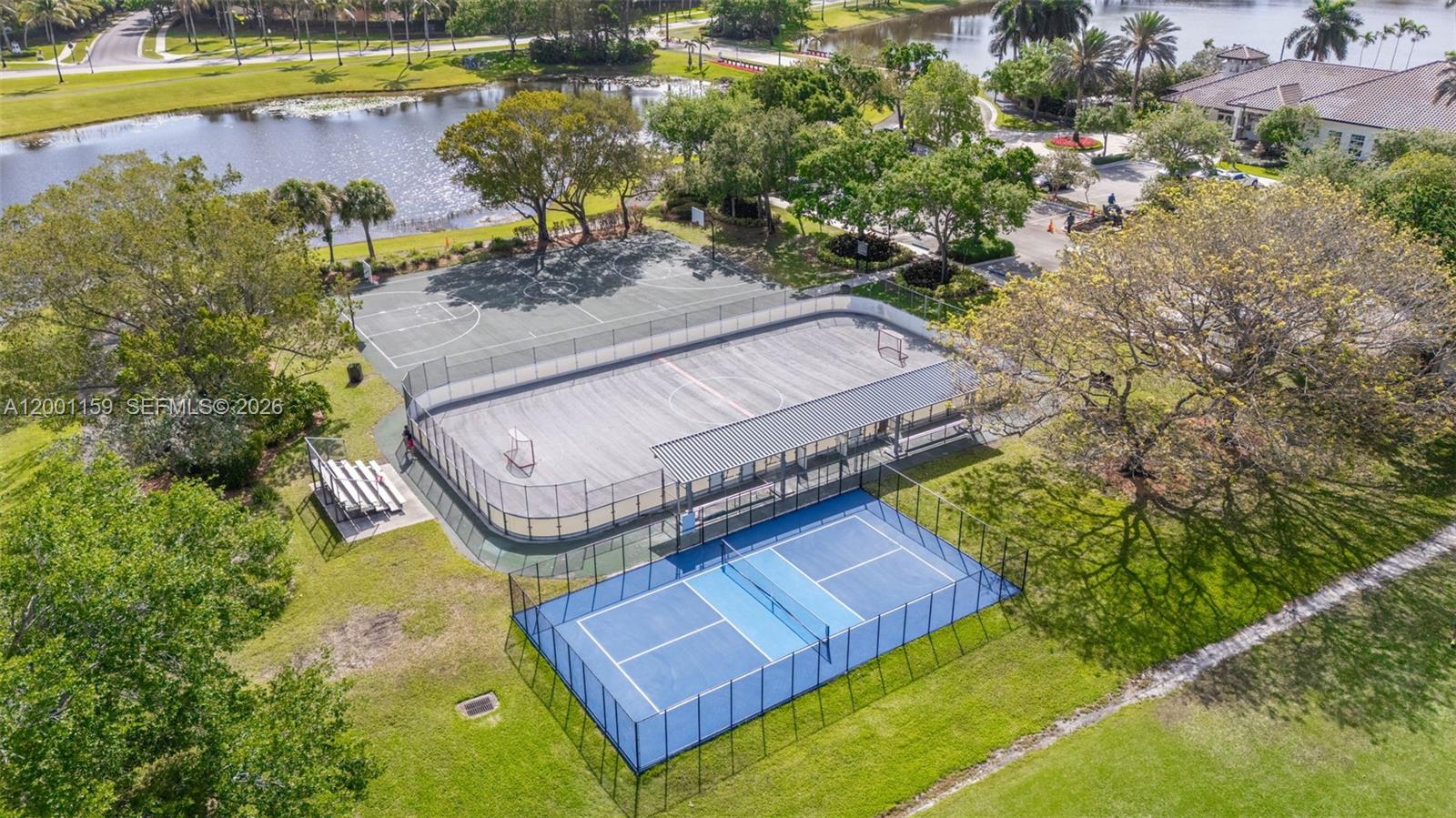 SECTOR 2-PARCELS 1 2 3 4 - Residential