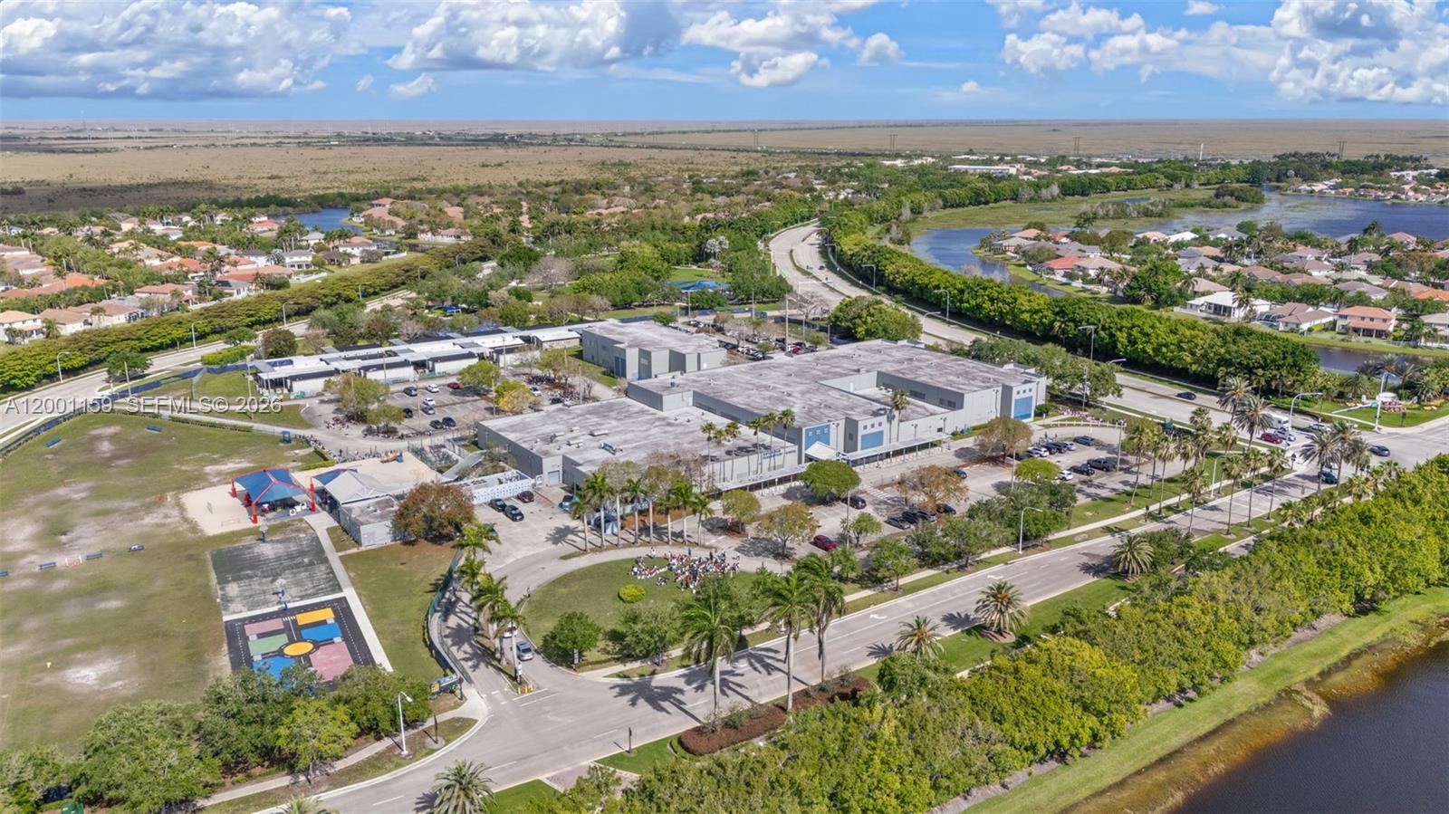 SECTOR 2-PARCELS 1 2 3 4 - Residential