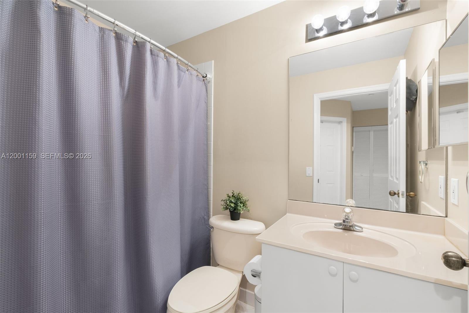 SECTOR 2-PARCELS 1 2 3 4 - Residential