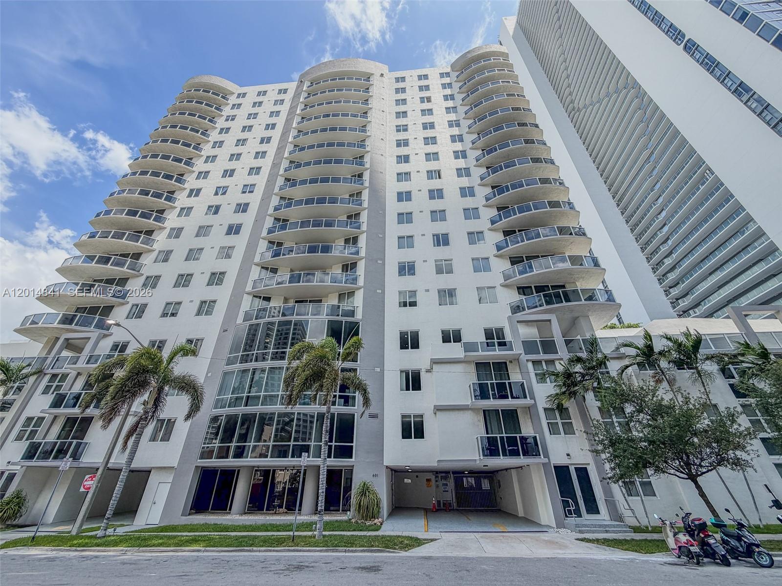 601 NE 23rd St 607 - Image 1