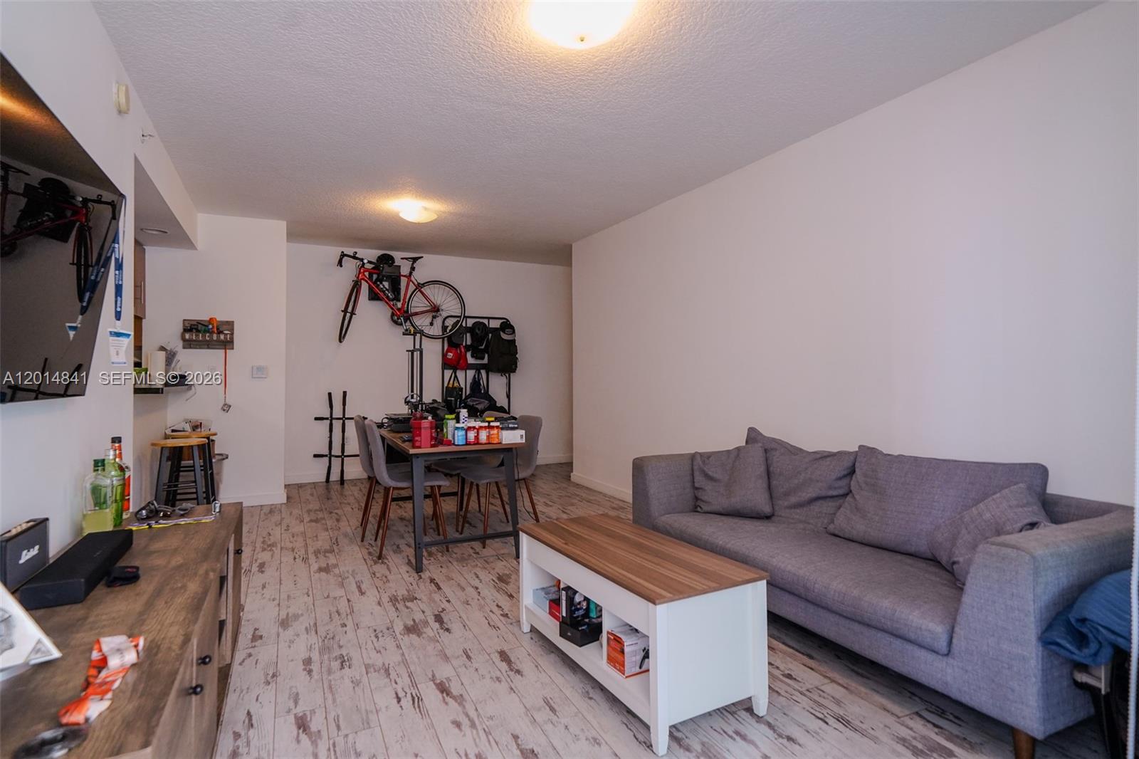 601 NE 23rd St 607