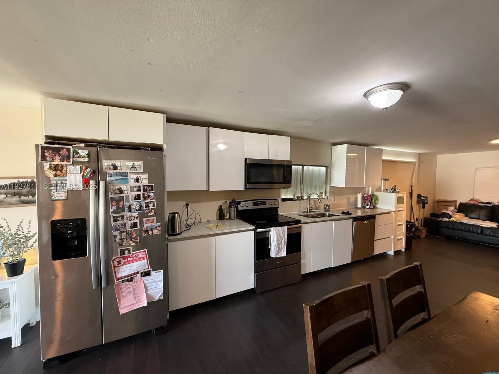 View photos, virtual tours, details... 5290 SW 22nd Ter