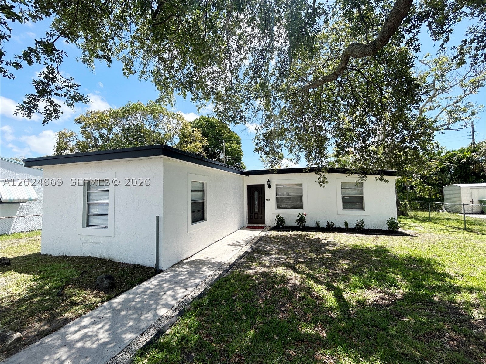 404 NW 18th Ave
