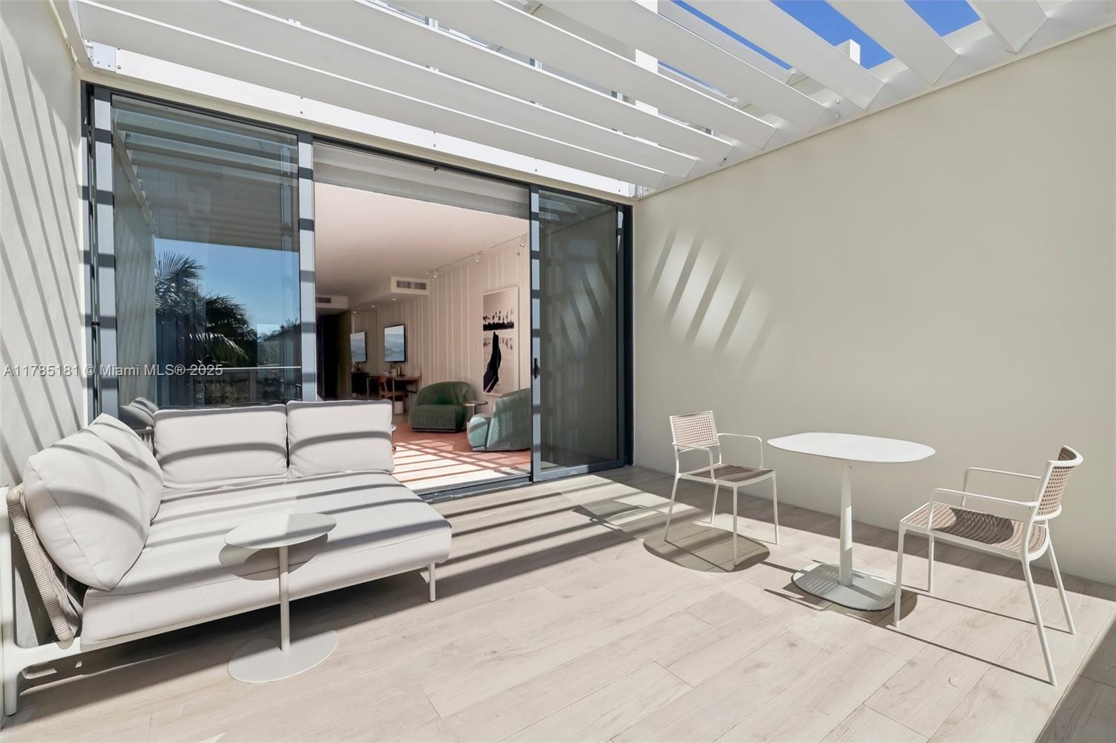 2201 COLLINS AVE CONDO - Residential