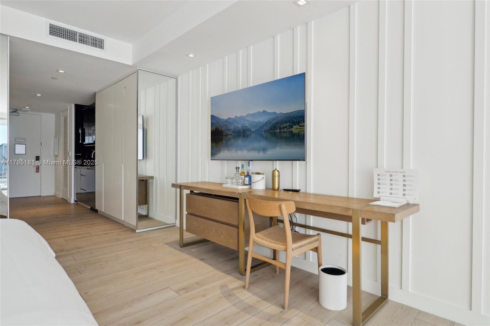 2201 COLLINS AVE CONDO - Residential