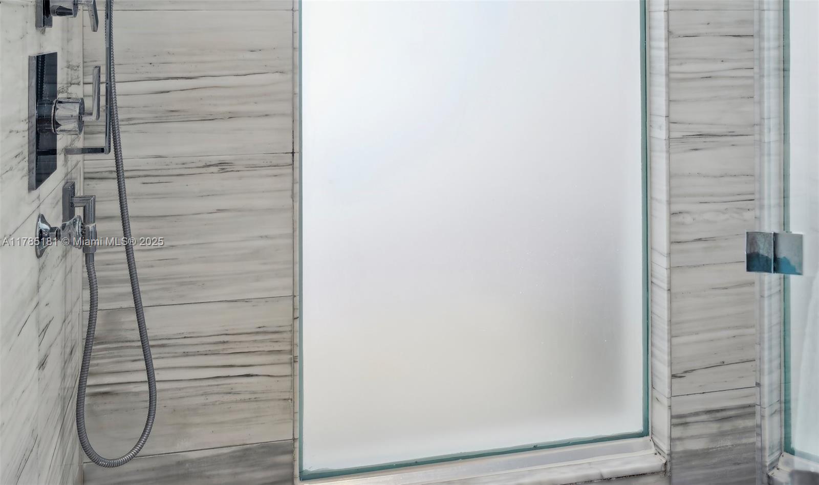 2201 COLLINS AVE CONDO - Residential