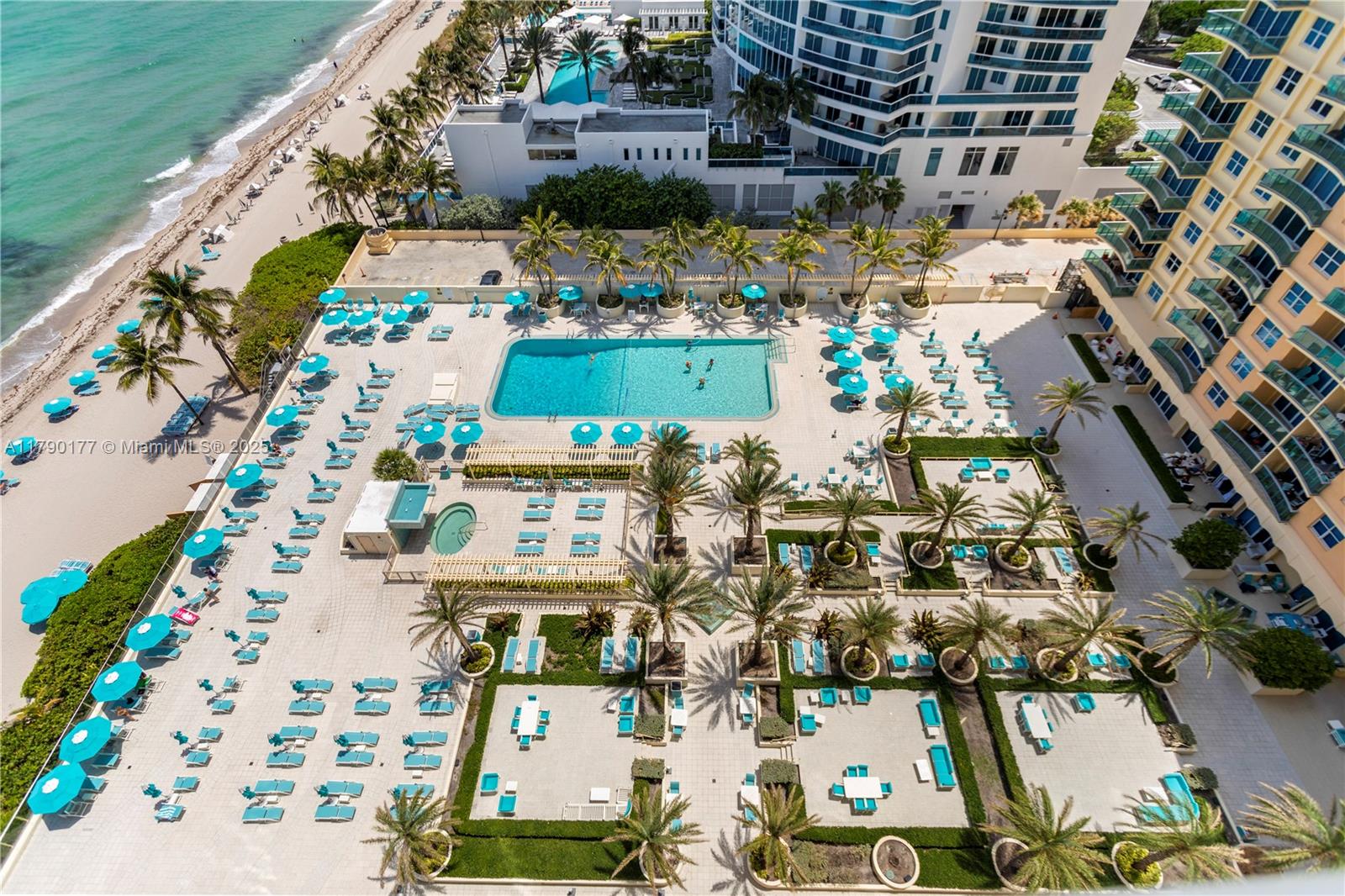 WAVE CONDO - Residential Lease