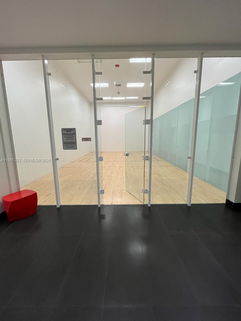 CANVAS CONDO - Residential Lease