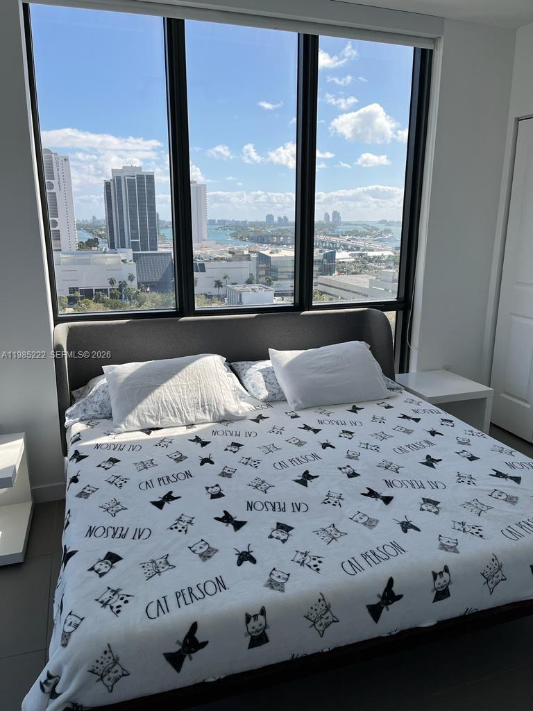 CANVAS CONDO - Residential Lease