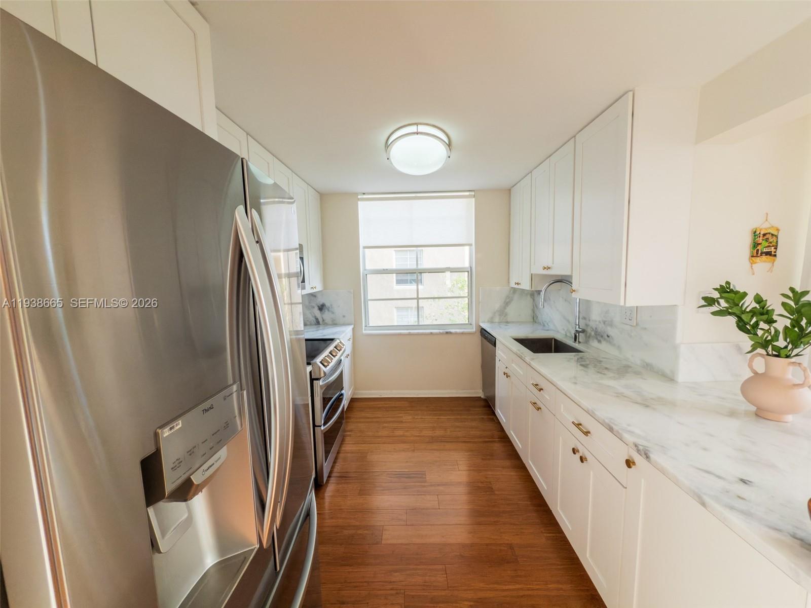 LAS OLAS BY THE RIVER CON - Residential