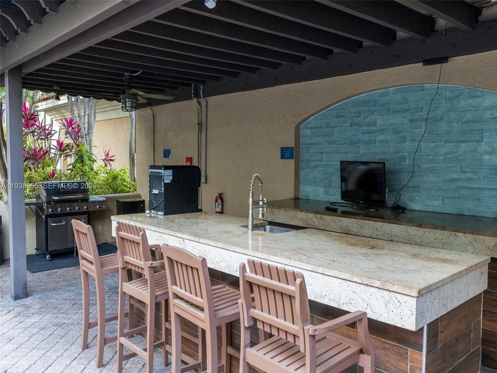 LAS OLAS BY THE RIVER CON - Residential