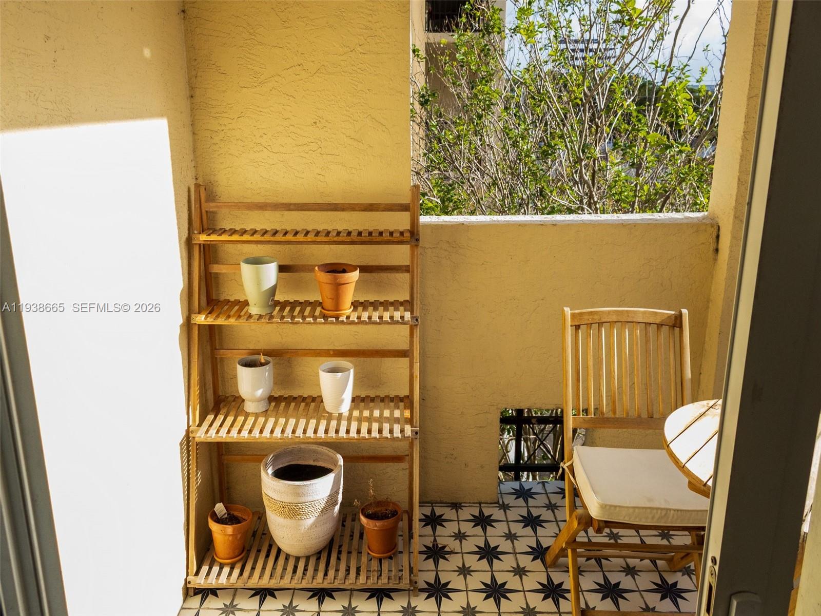 LAS OLAS BY THE RIVER CON - Residential