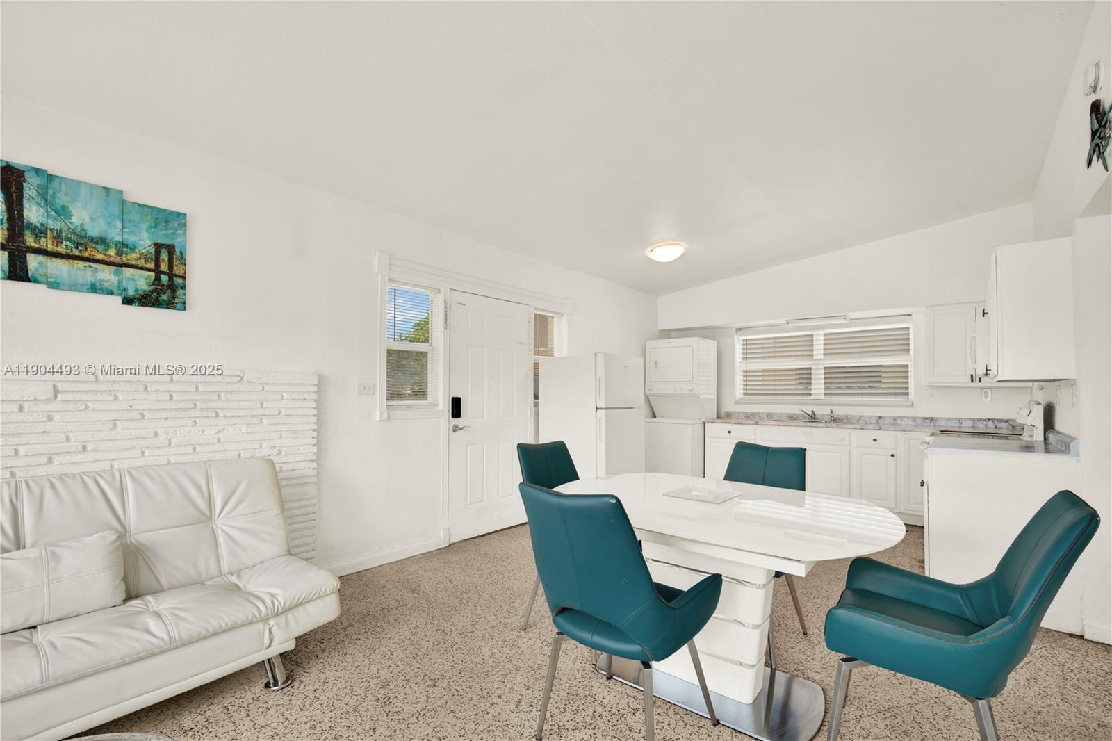 AMD PL BAY RIDGE - Residential Lease