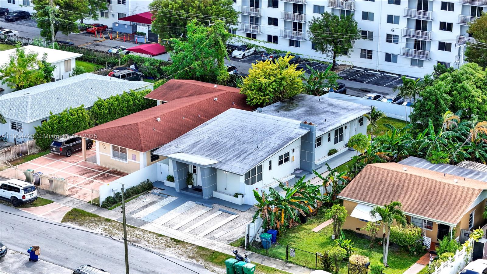 AMD PL BAY RIDGE - Residential Lease