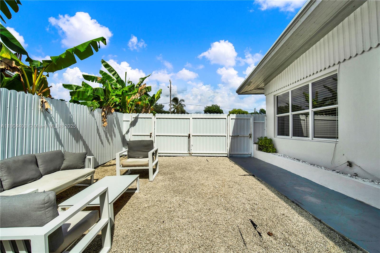 AMD PL BAY RIDGE - Residential Lease