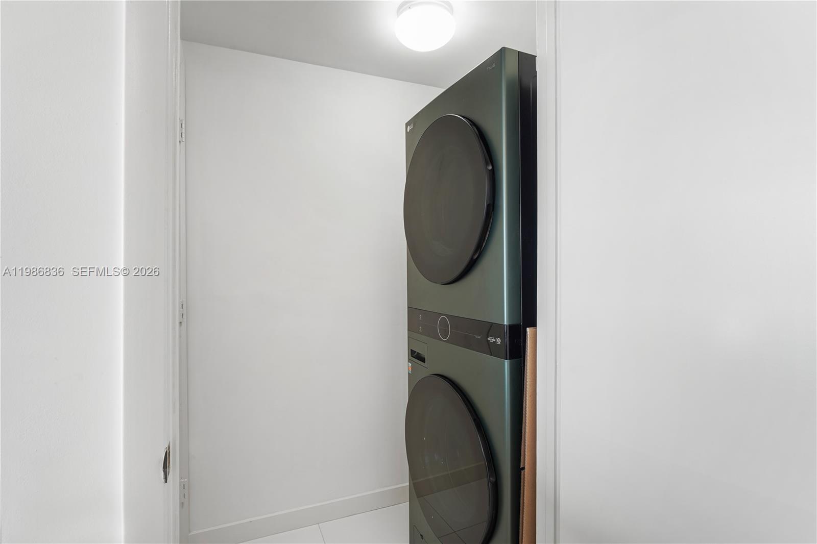 ICON BRICKELL NO TWO - Residential Lease