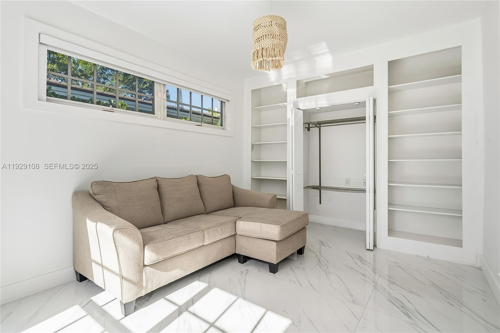 NORMANDY GOLF COURSE - Residential Lease