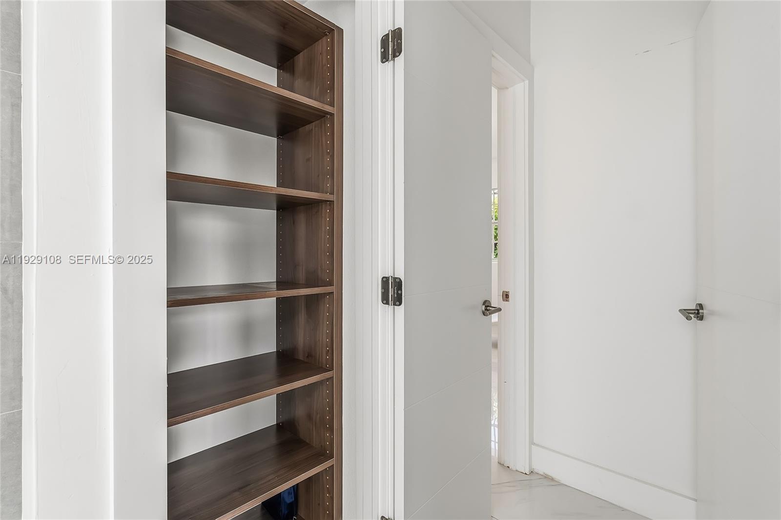 NORMANDY GOLF COURSE - Residential Lease