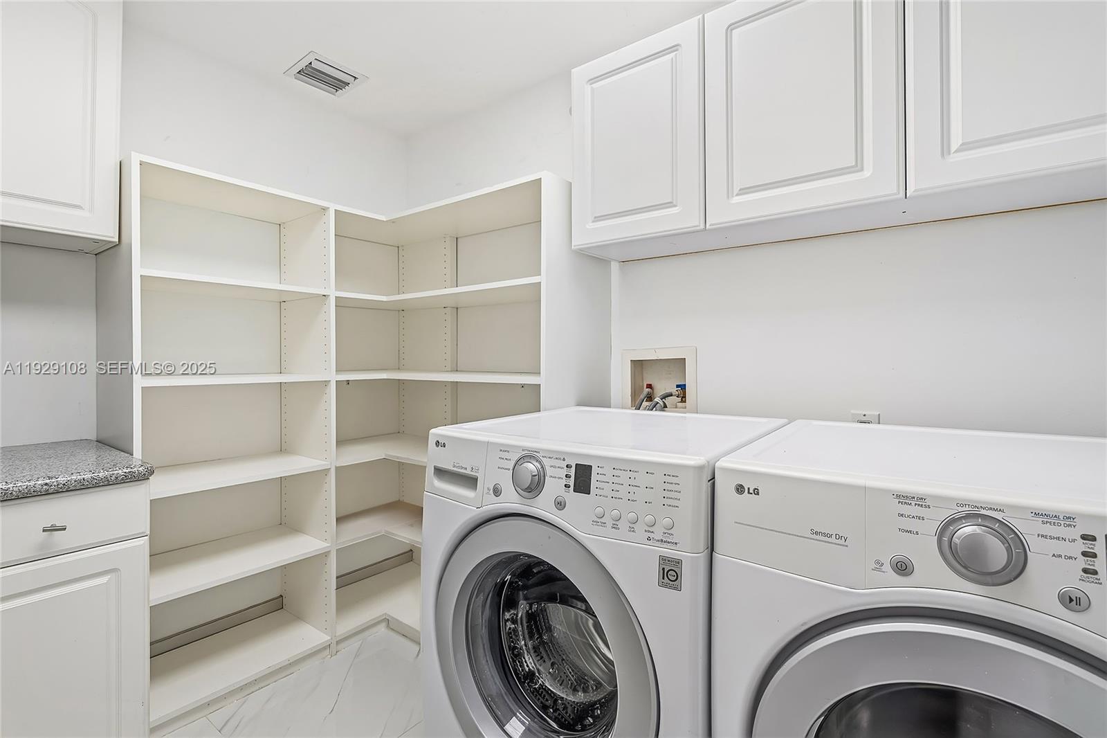 NORMANDY GOLF COURSE - Residential Lease