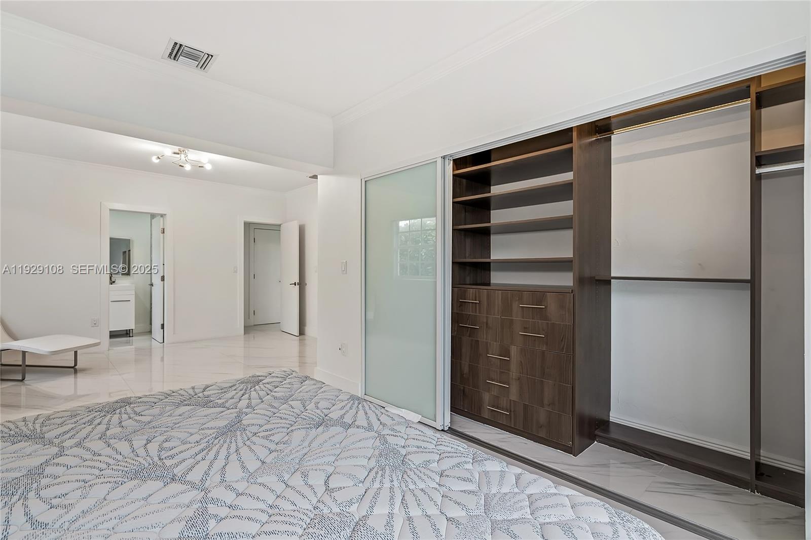 NORMANDY GOLF COURSE - Residential Lease