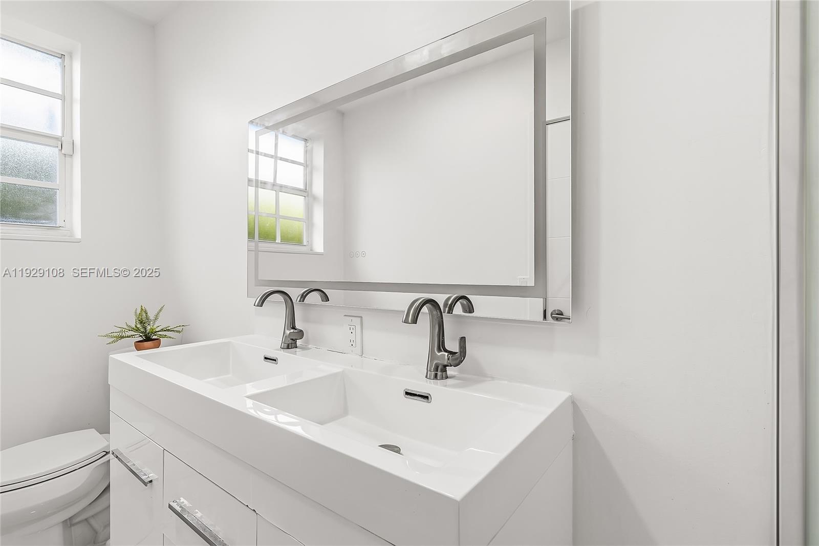 NORMANDY GOLF COURSE - Residential Lease