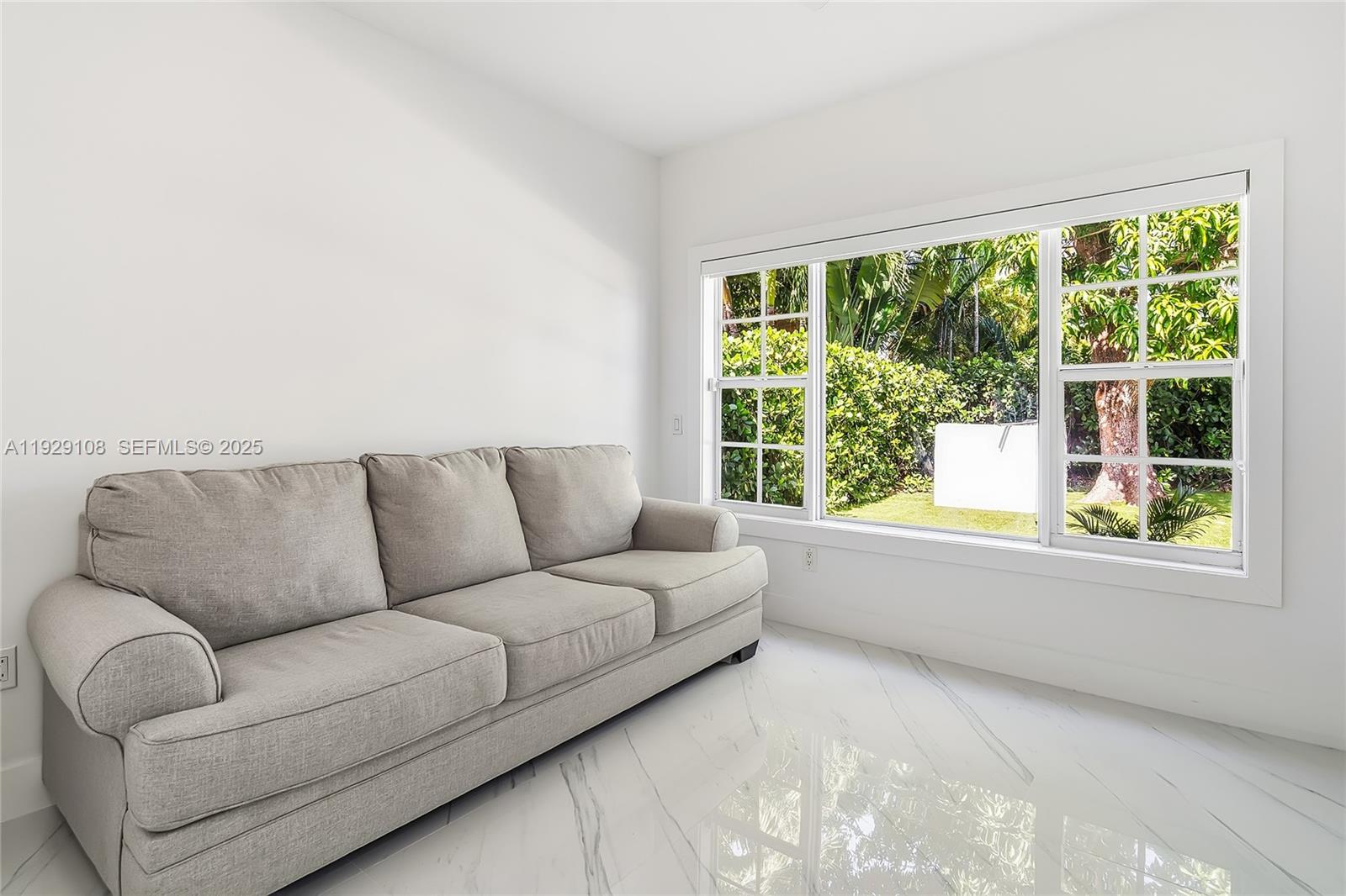 NORMANDY GOLF COURSE - Residential Lease