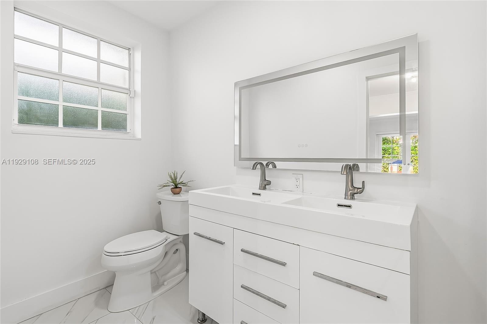 NORMANDY GOLF COURSE - Residential Lease