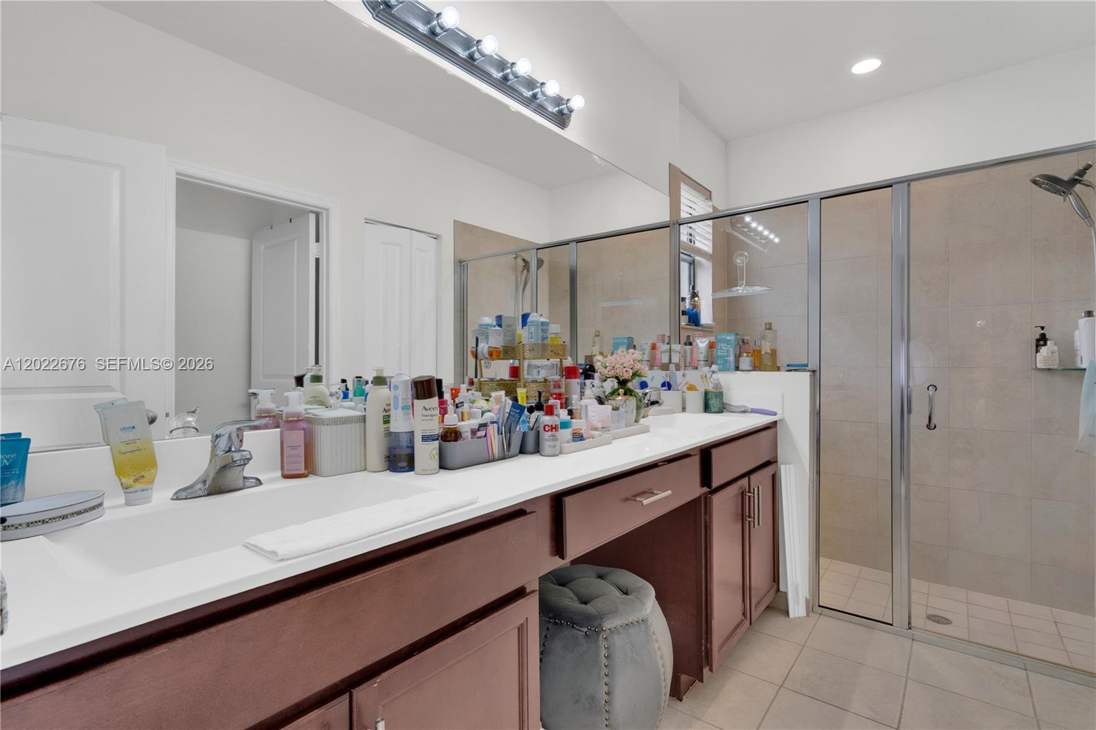KINGMAN COMMONS - Residential