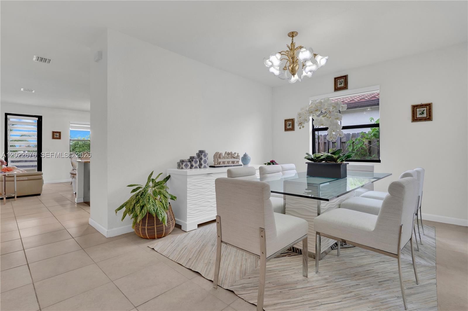 2484 SE 1st St, Homestead, FL, 33033/$645,000 3 2484 SE 1st St