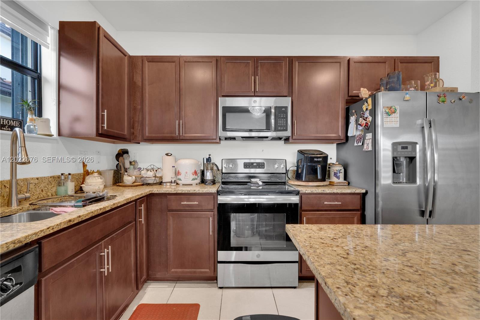 KINGMAN COMMONS - Residential