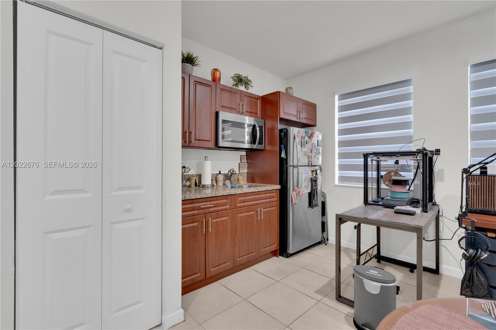KINGMAN COMMONS - Residential
