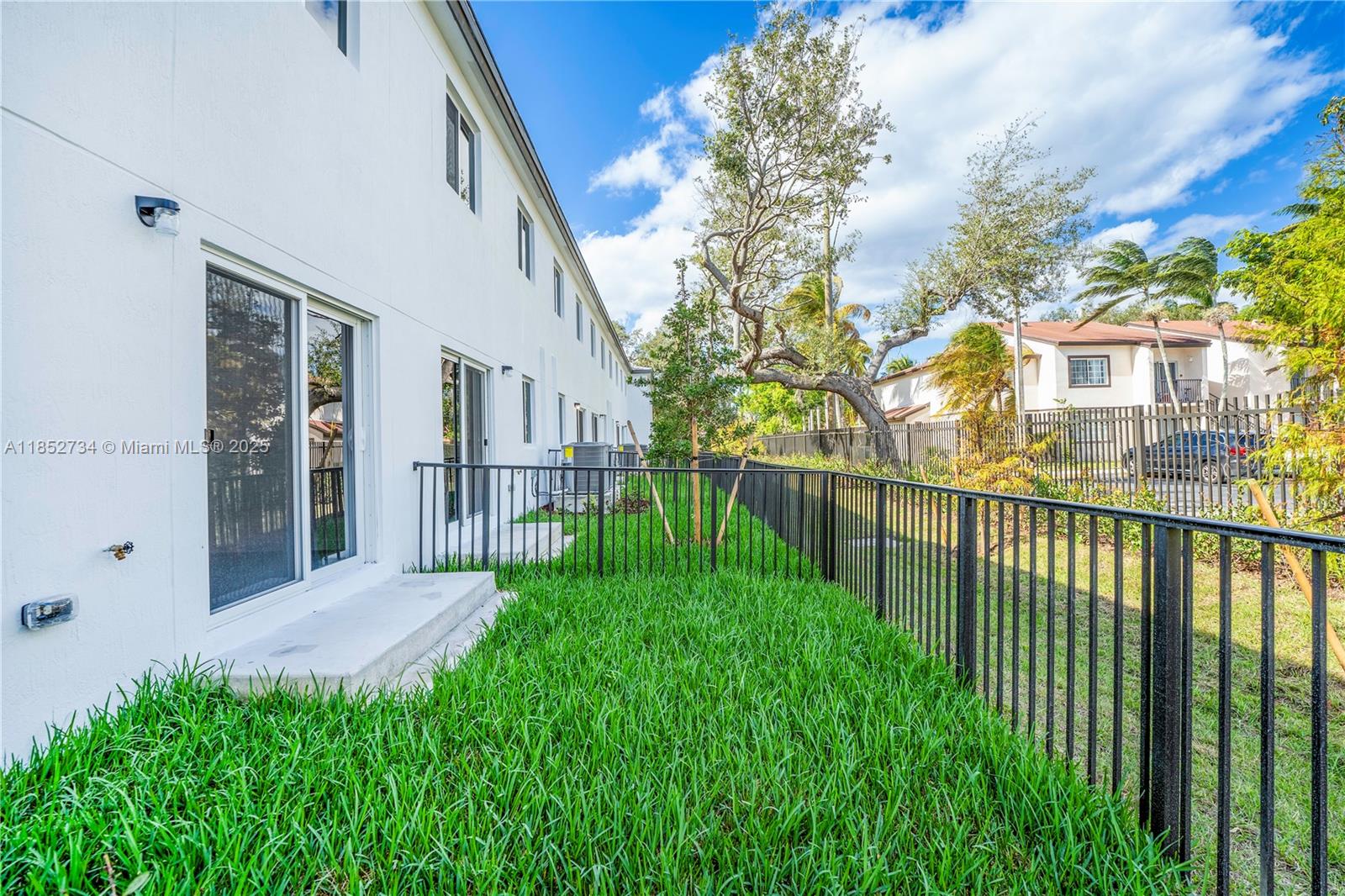 MAGNOLIA PARK - Residential