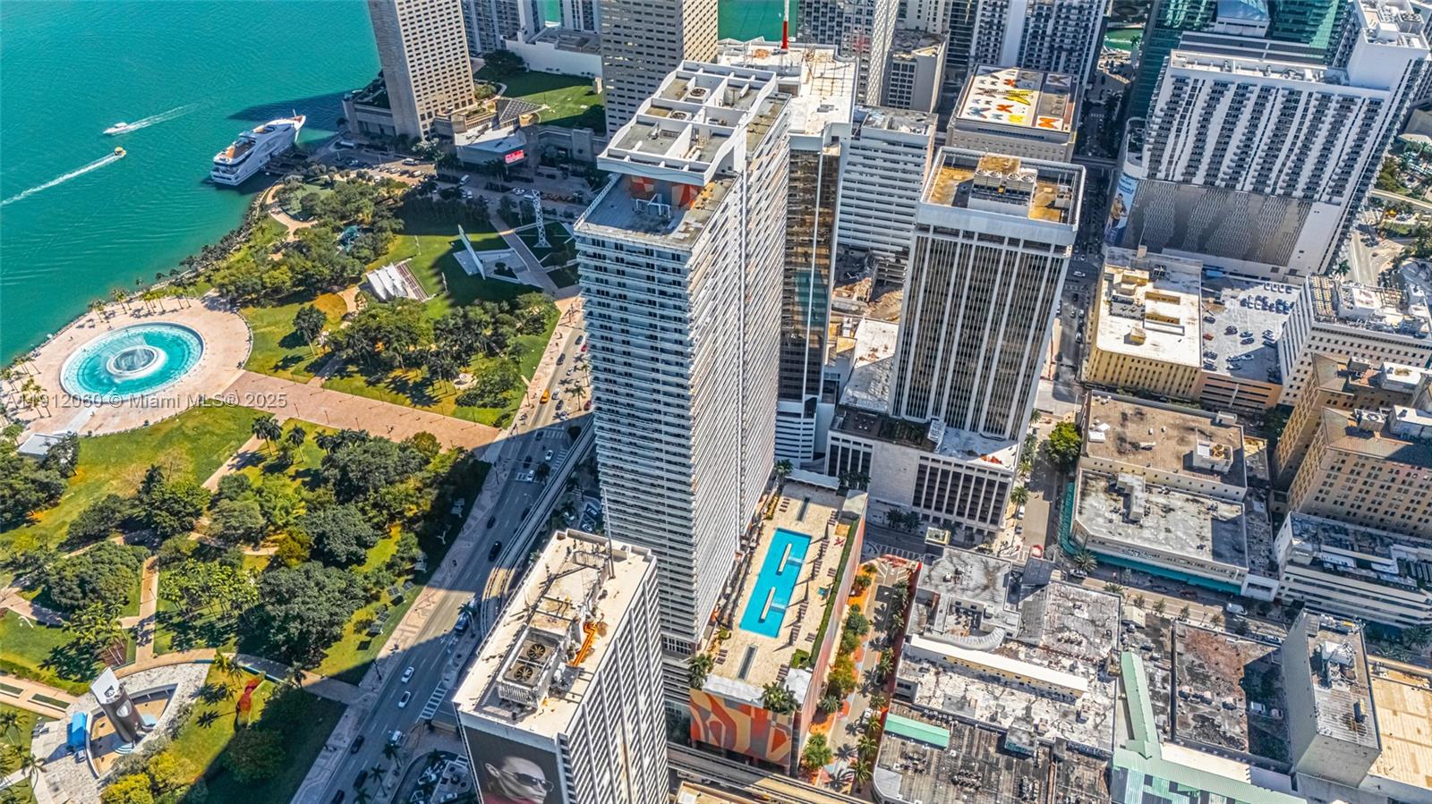 50 BISCAYNE CONDO - Residential