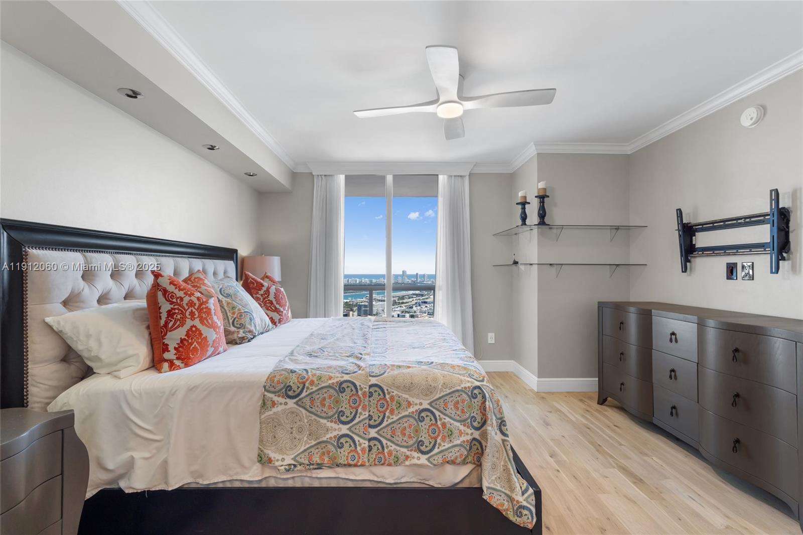 50 BISCAYNE CONDO - Residential