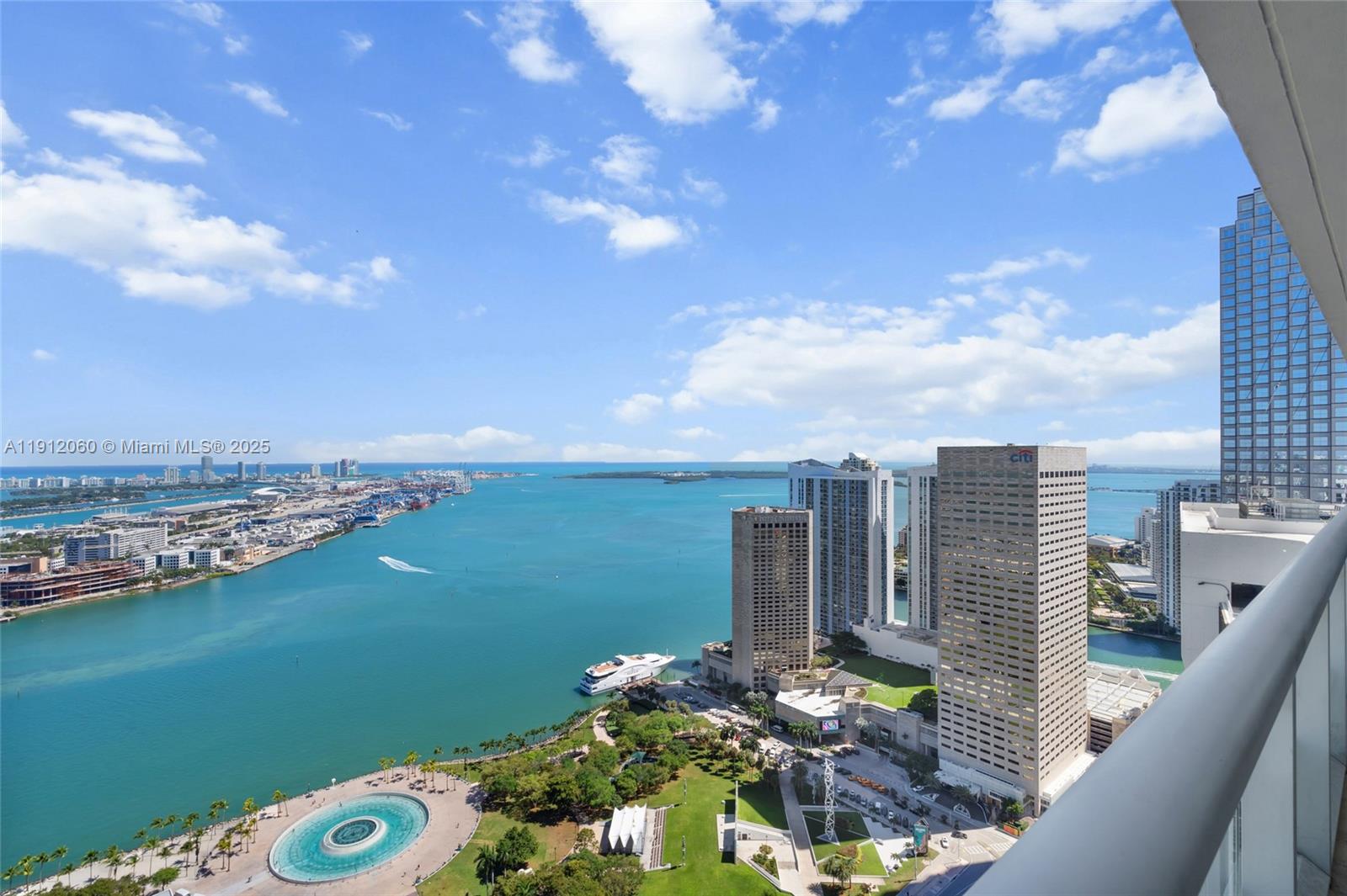 50 BISCAYNE CONDO - Residential