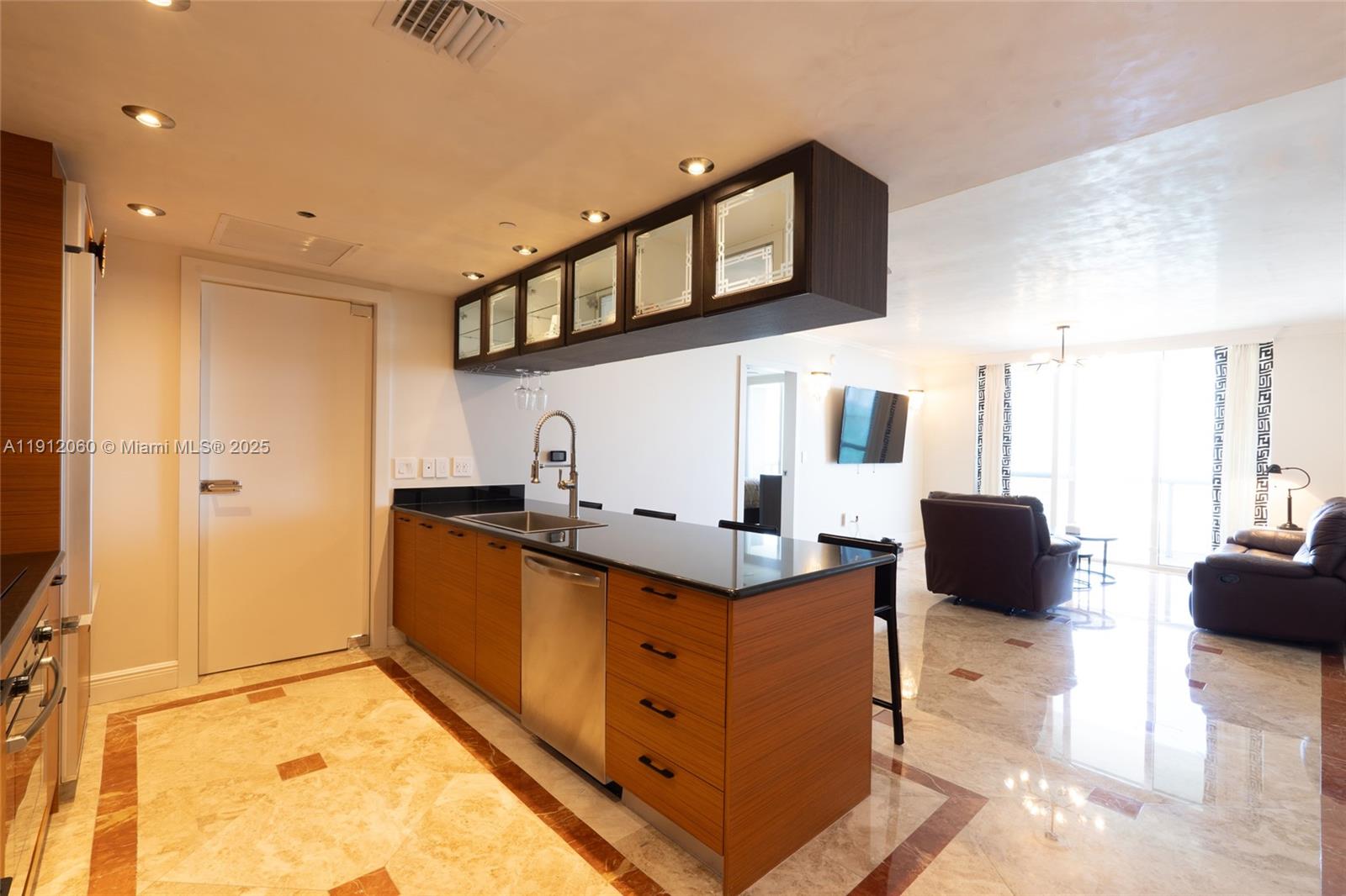 50 BISCAYNE CONDO - Residential