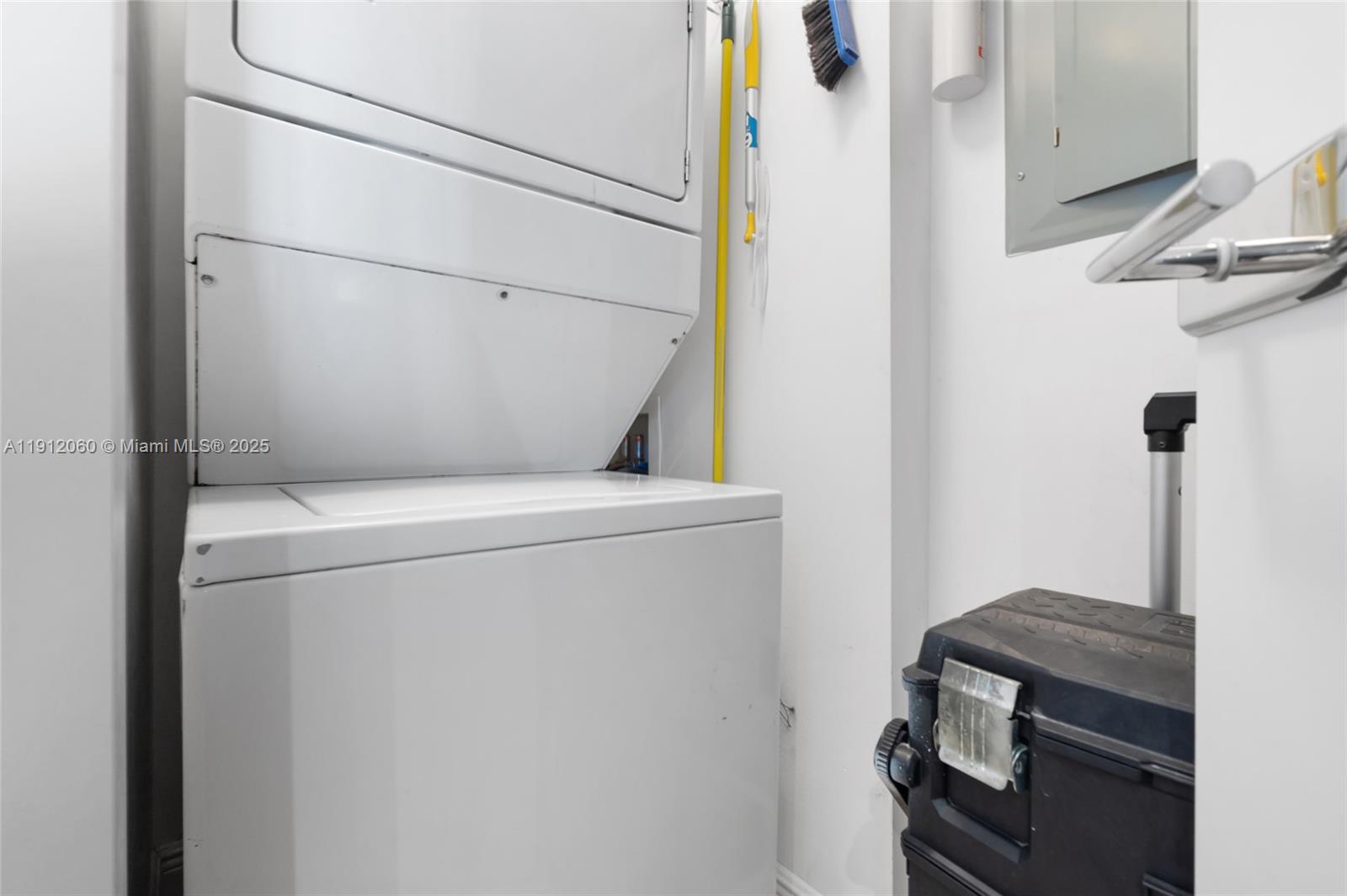 50 BISCAYNE CONDO - Residential